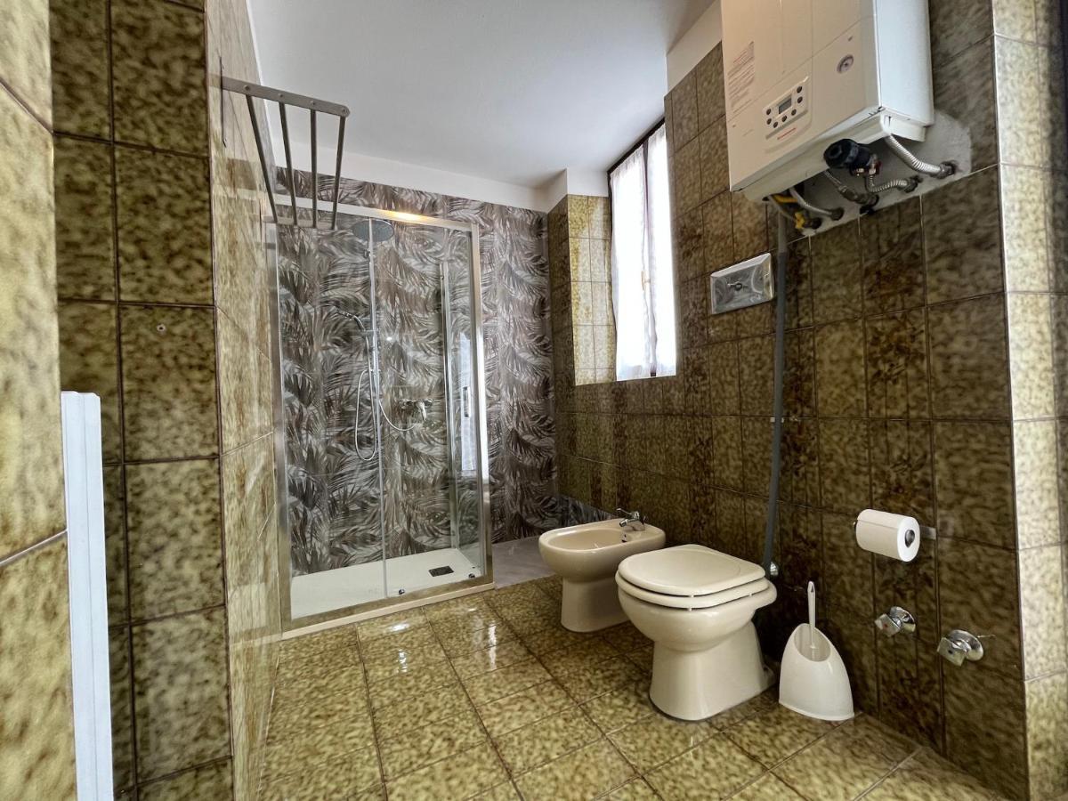Anfite Apartments Aleardi Peschiera del Garda Luaran gambar