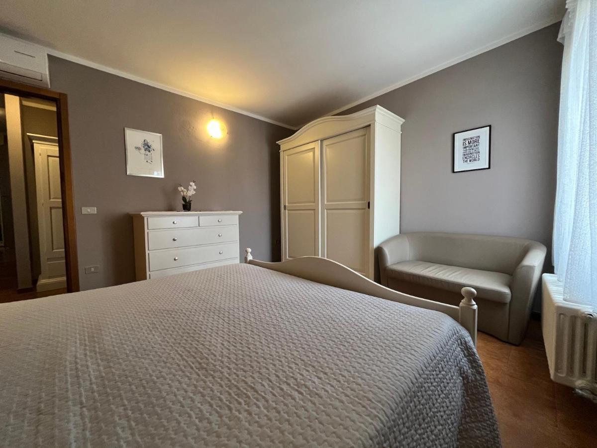 Anfite Apartments Aleardi Peschiera del Garda Luaran gambar