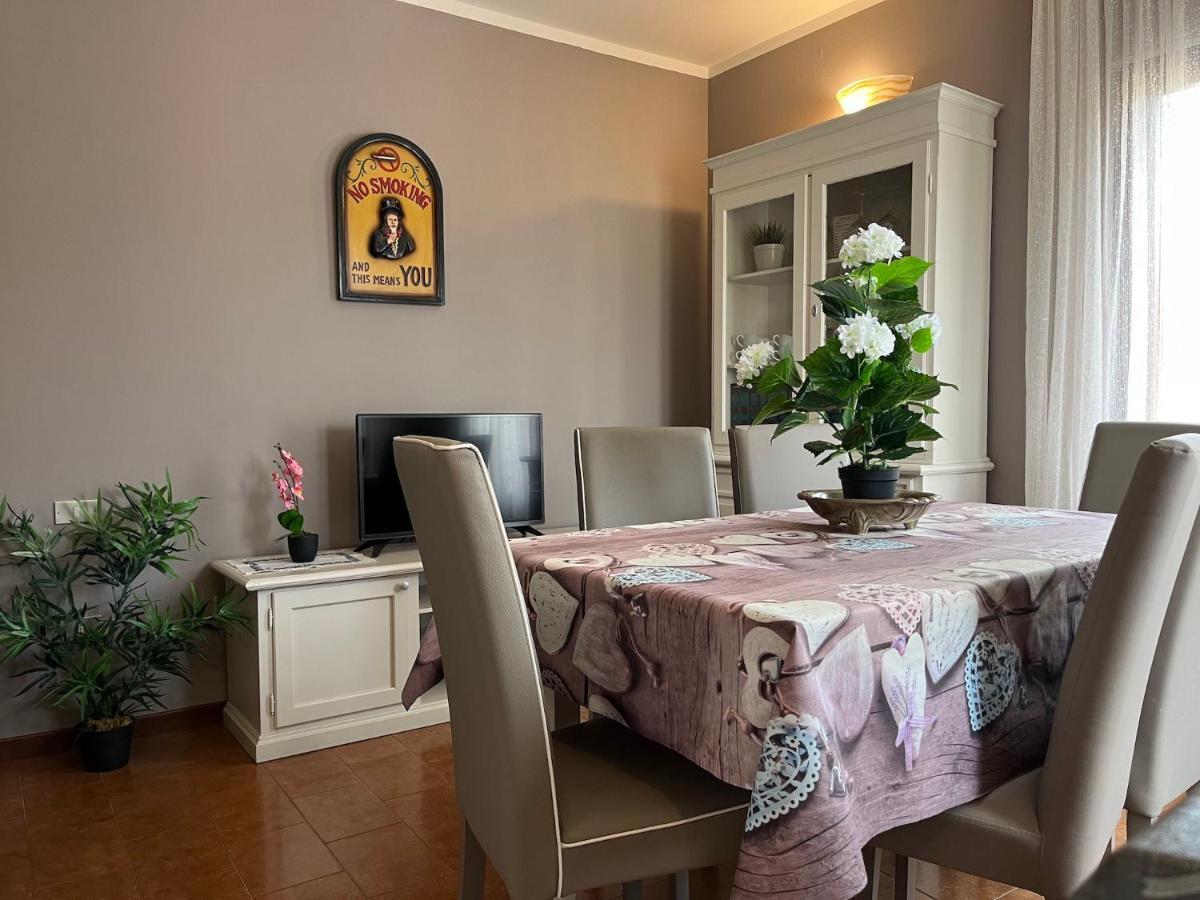Anfite Apartments Aleardi Peschiera del Garda Luaran gambar