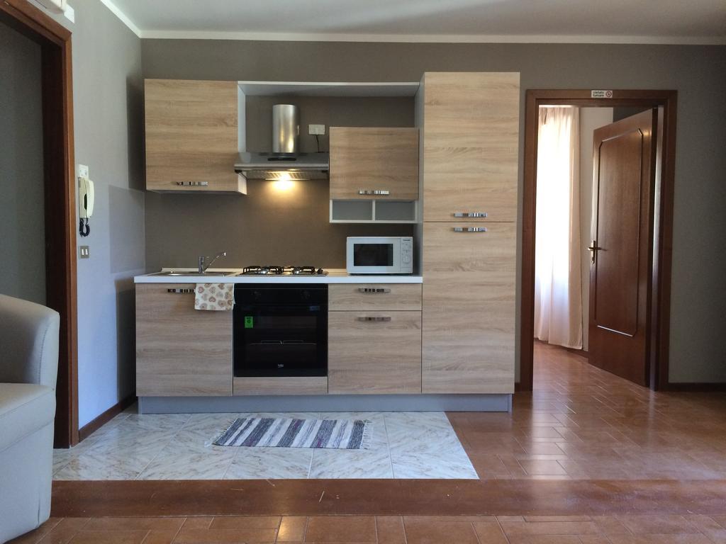 Anfite Apartments Aleardi Peschiera del Garda Luaran gambar