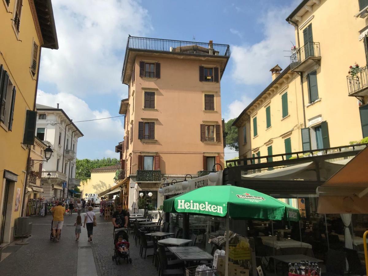 Anfite Apartments Aleardi Peschiera del Garda Luaran gambar